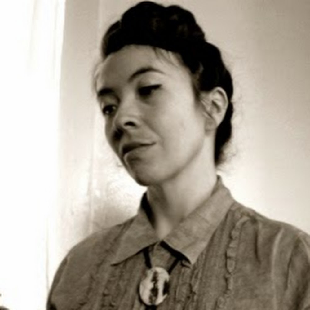 Meet your Posher, Cynthia